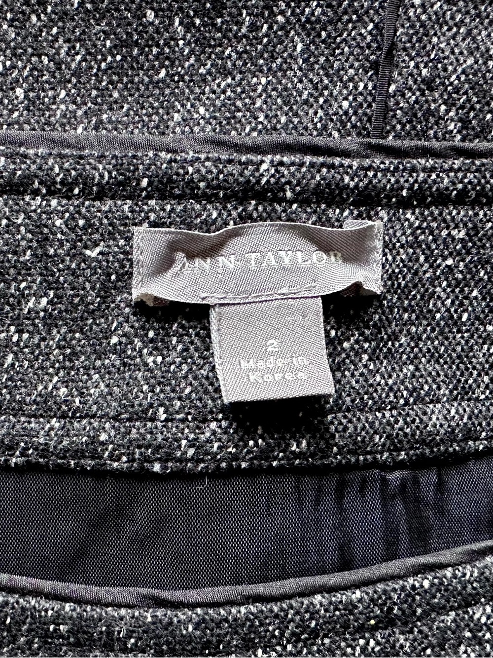Ann Taylor Dark Gray Wool/Silk blend Sleeveless Sheath Dress - Picture 5 of 6